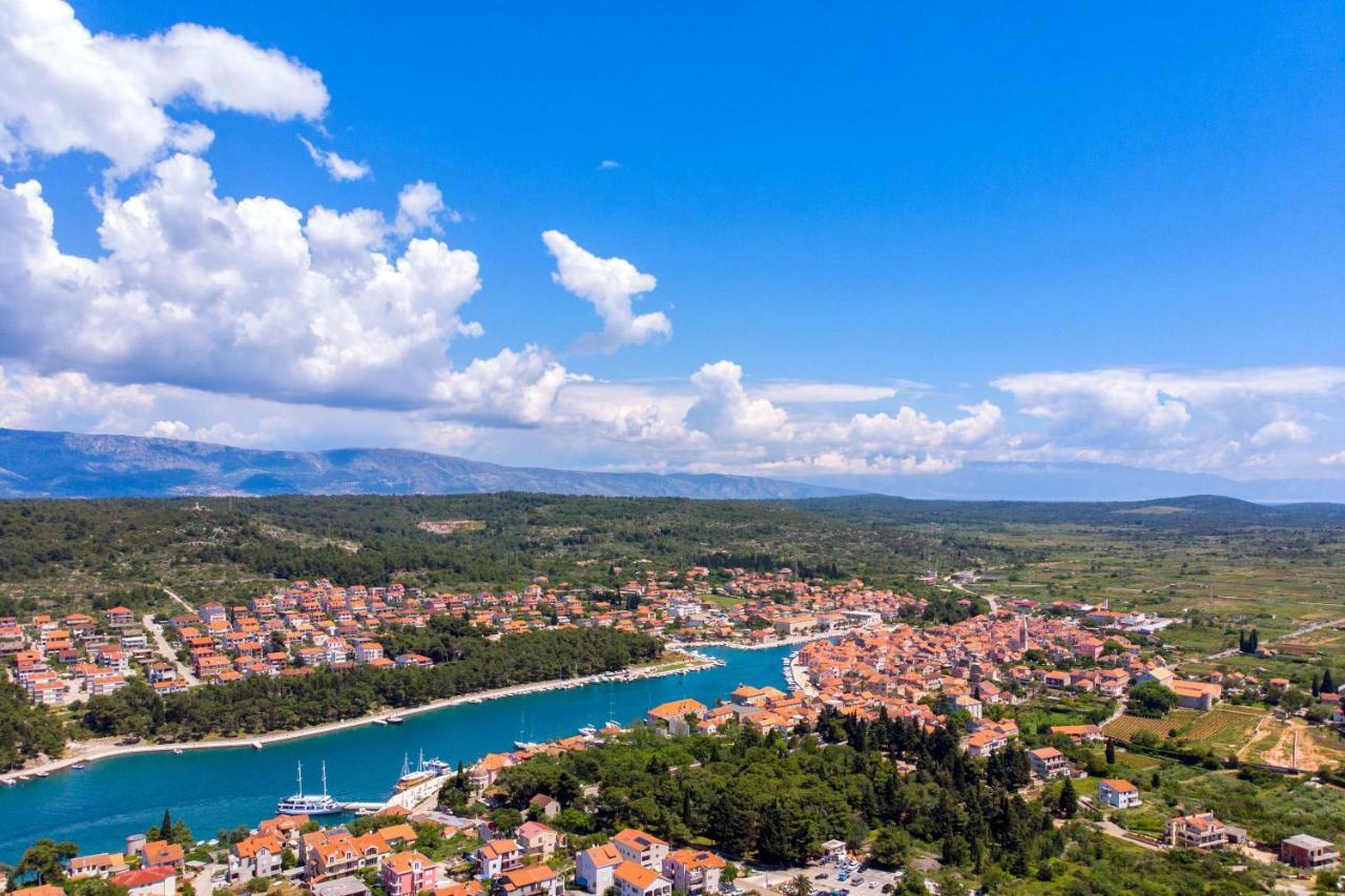 House Lotties Villa Stari Grad  Buitenkant foto