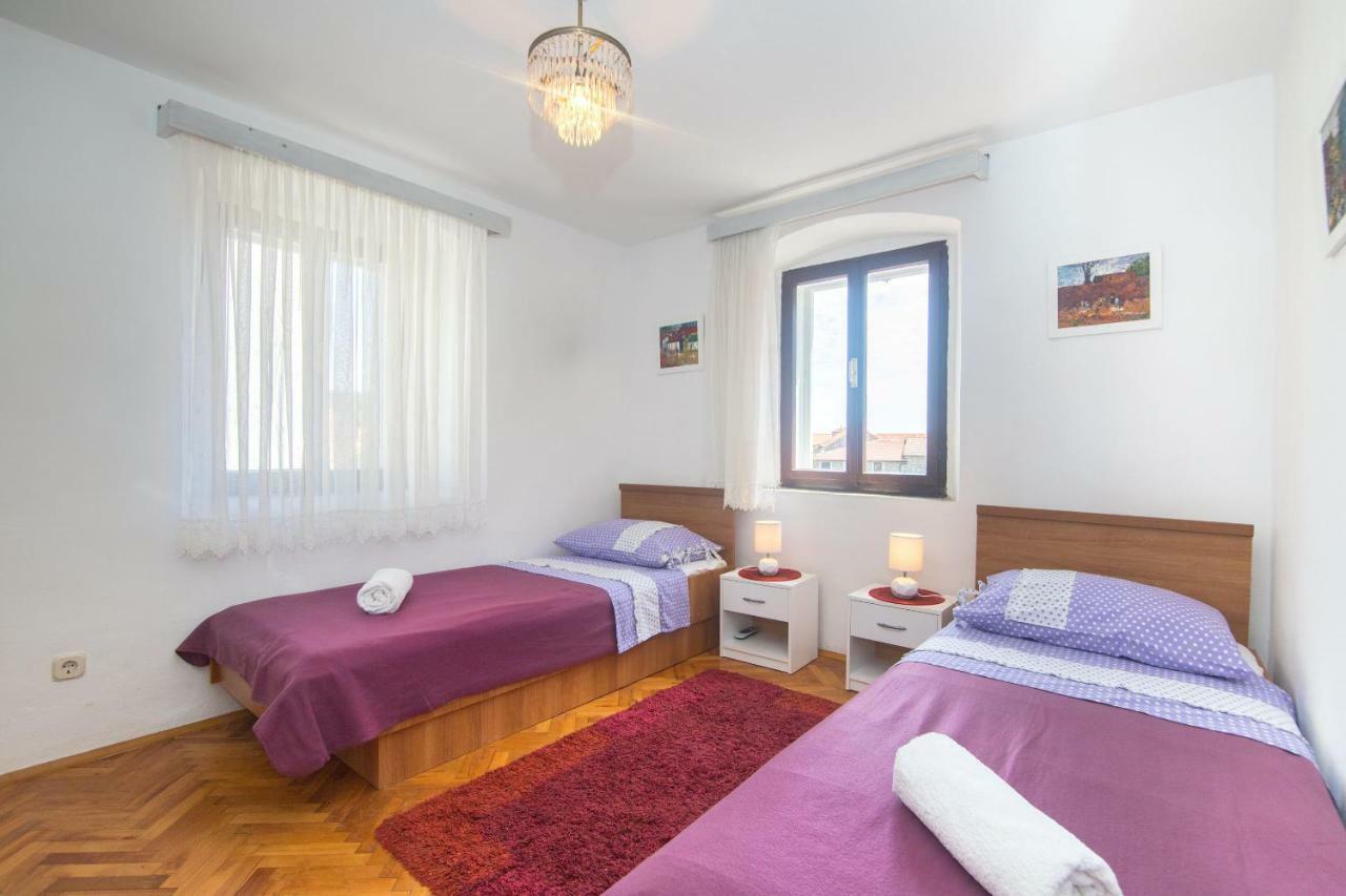 House Lotties Villa Stari Grad  Buitenkant foto