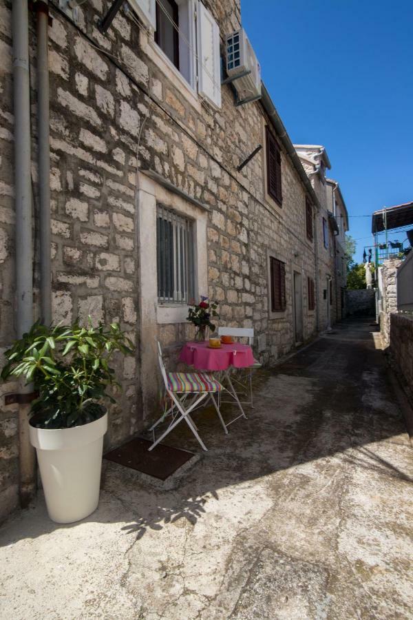 House Lotties Villa Stari Grad  Buitenkant foto